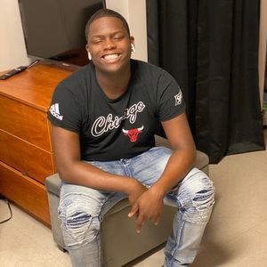 Meet your Posher, Charvis